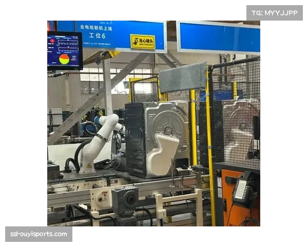 恩波利主场启用新型饮料贩卖机器人，可依据比赛进程自动调整移动路线